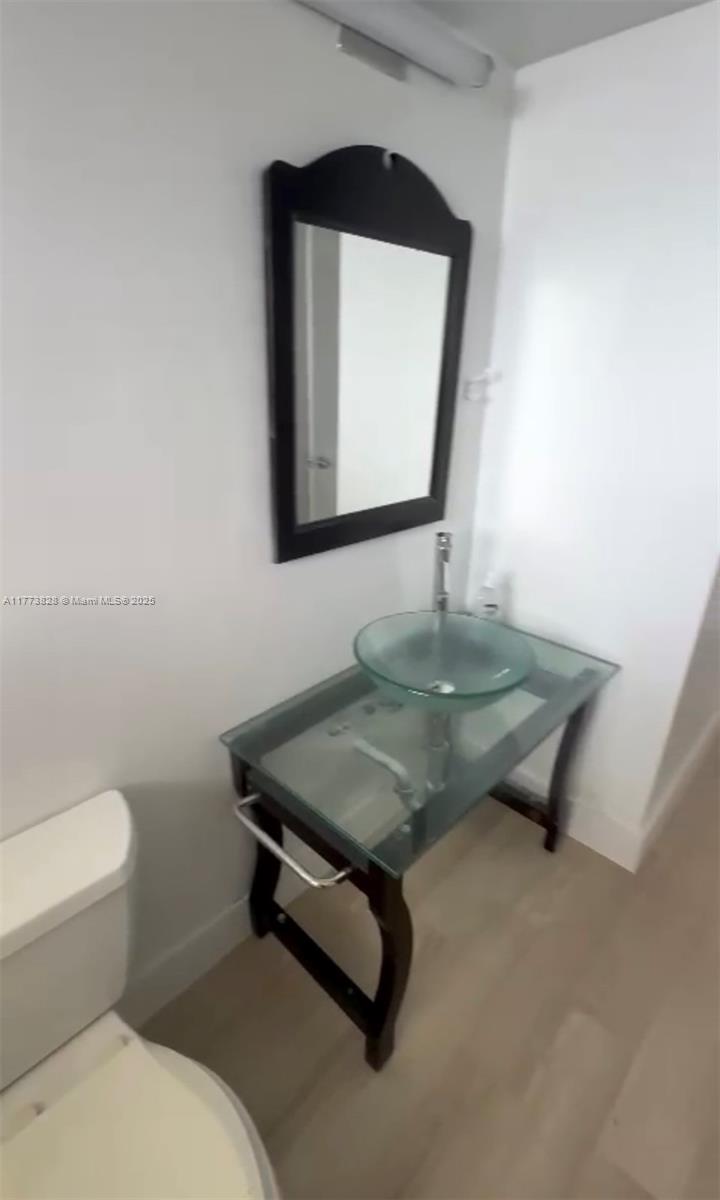 See details 510-1 2 / 2 sq. ft. $ 2025-06-16 0 Photo