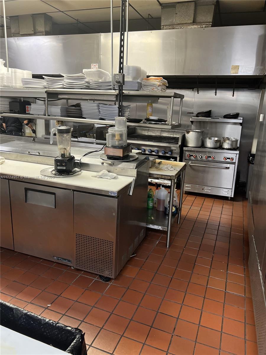 See details / sq. ft. $ 2025-05-26 0 Photo