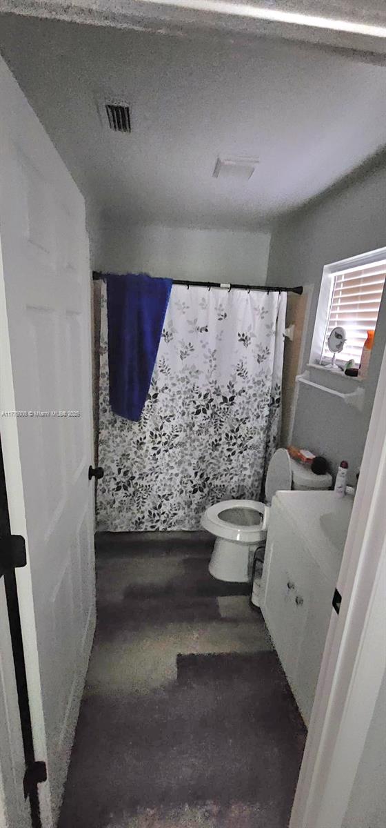 Ver detalles 1649 3 / 2 1139 sq. ft. $ 2026-01-22 0 foto