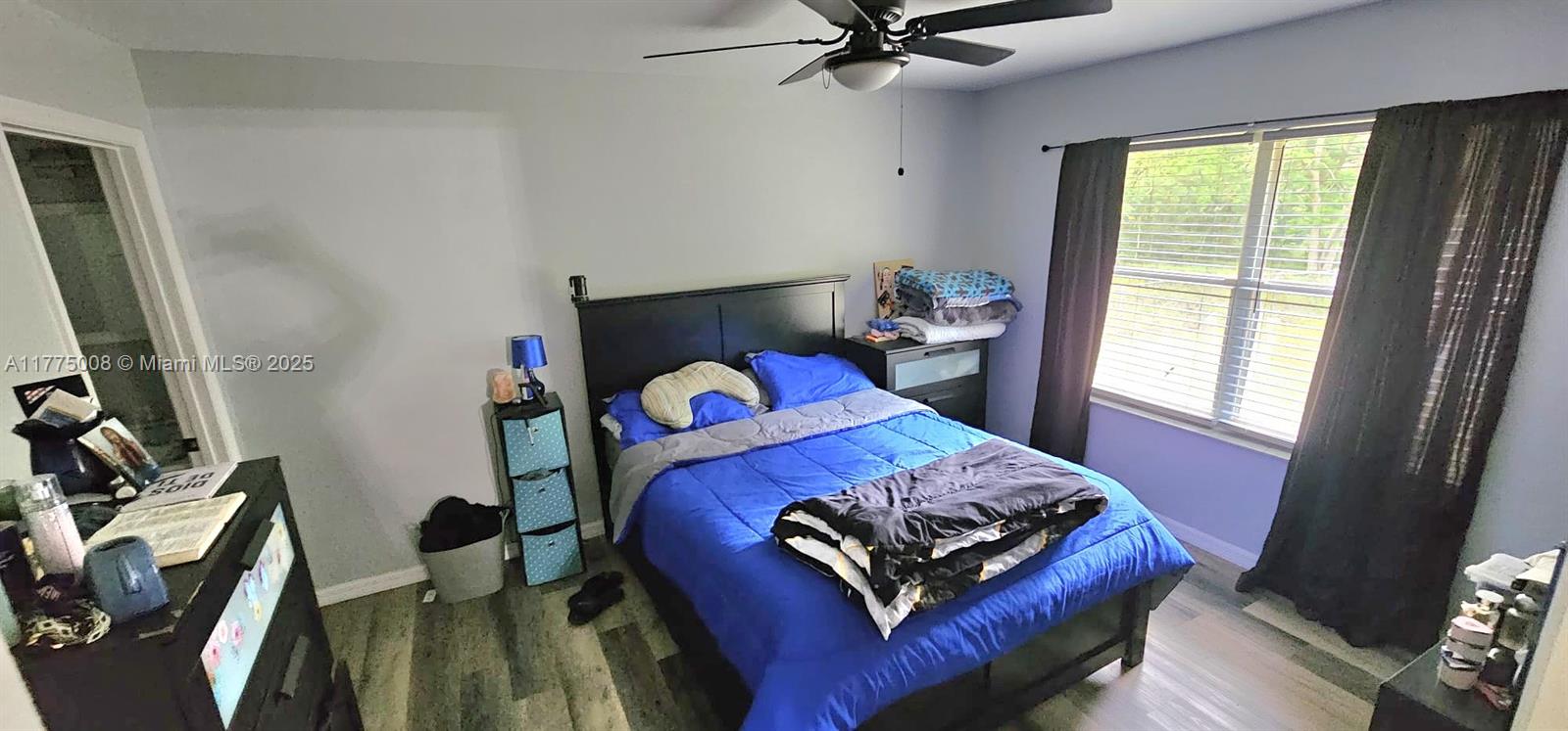 Ver detalles 1649 3 / 2 1139 sq. ft. $ 2026-01-22 0 foto