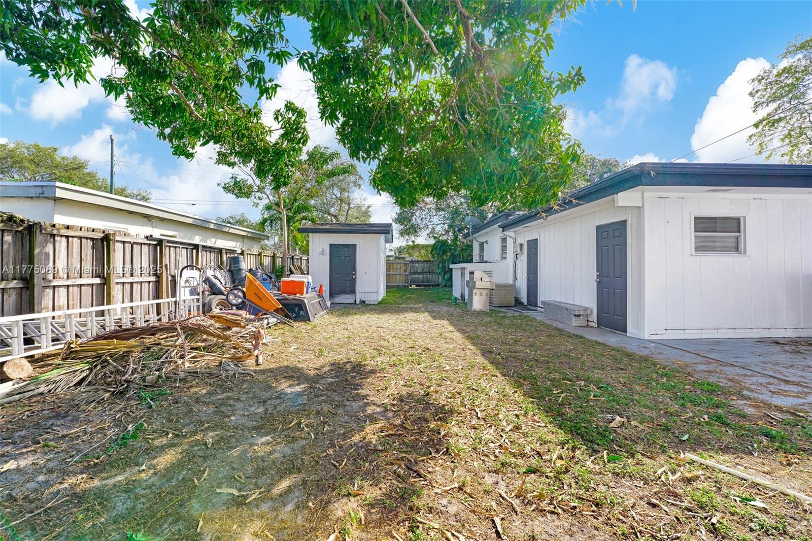   /  2063 sq. ft. $ 2025-04-01 0 Photo