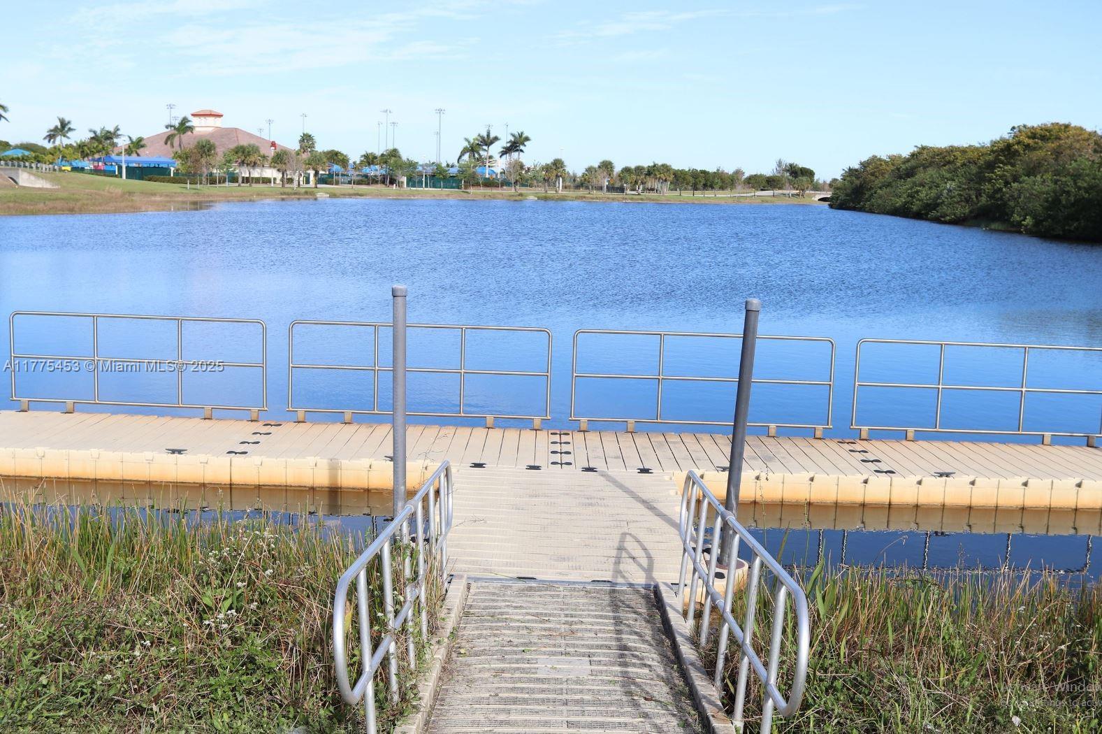 See details / 2347 sq. ft. $ 2025-07-03 0 Photo