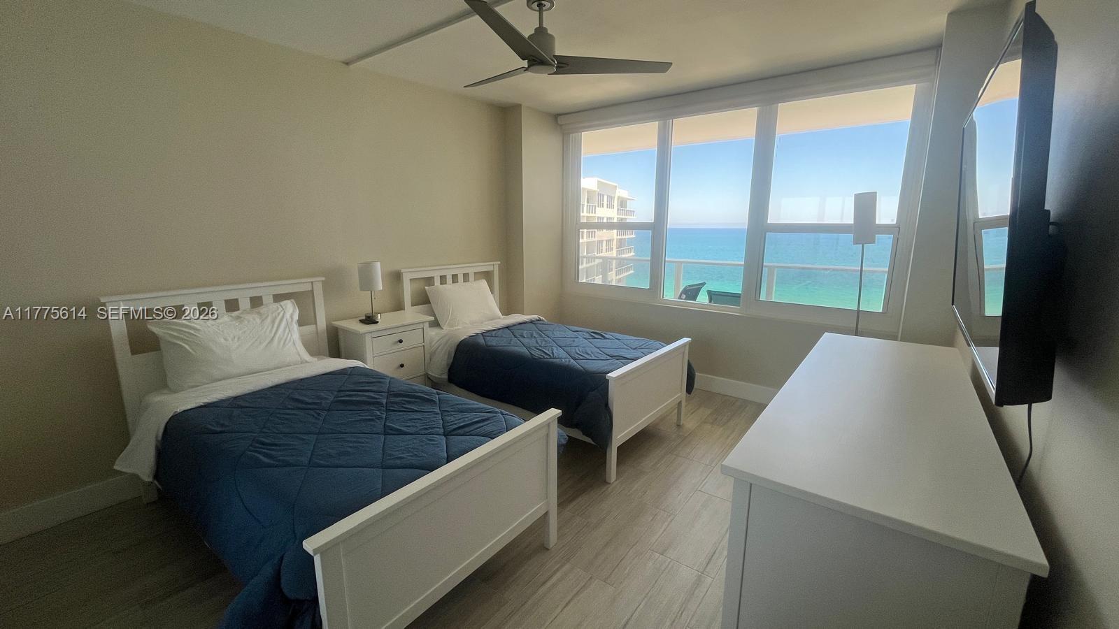 Photo of 3505 Ocean Dr  #1421, Hollywood, Florida, 33019 - 