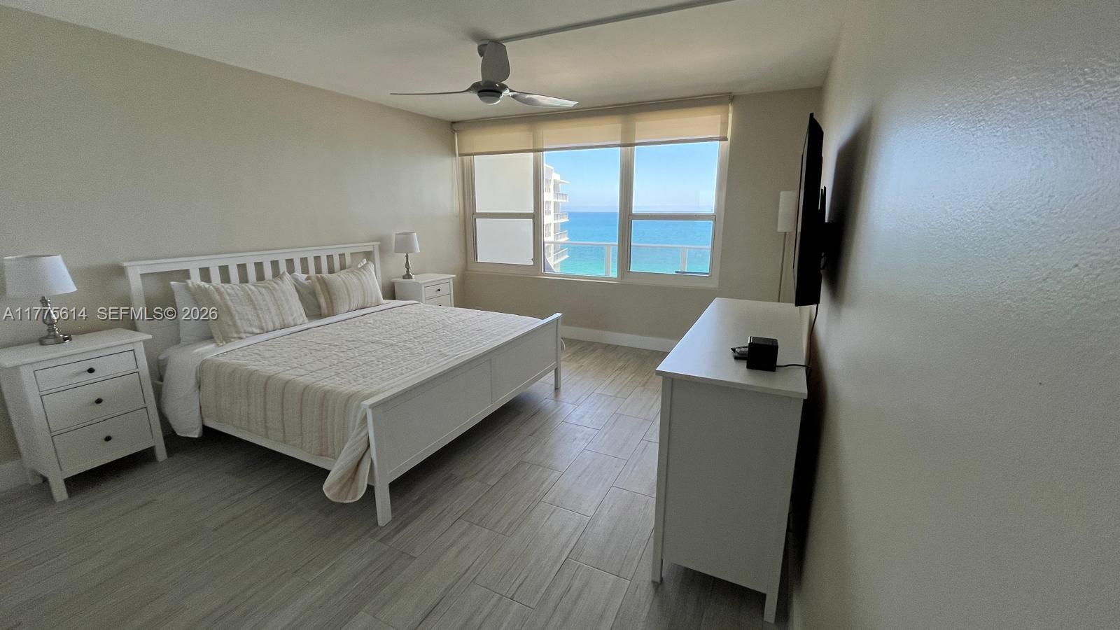 Photo of 3505 Ocean Dr  #1421, Hollywood, Florida, 33019 - 