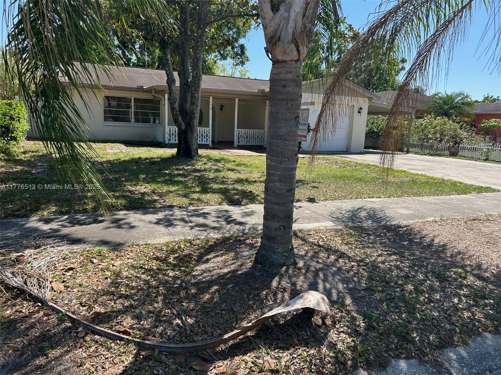 Ver detalles 1912 3 / 2 1562 sq. ft. $ 2025-09-25 0 foto