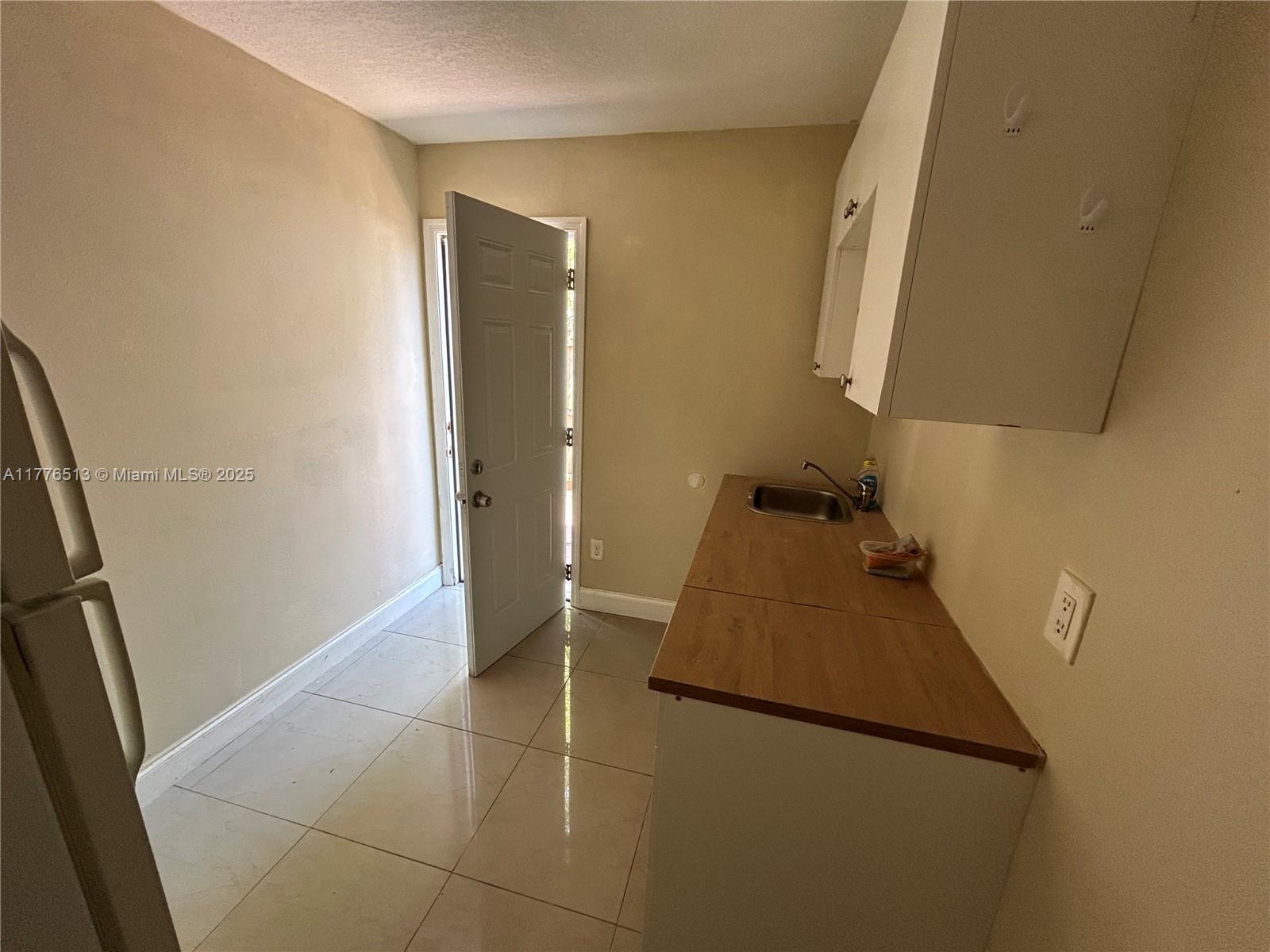 Ver detalles 1912 3 / 2 1562 sq. ft. $ 2025-09-25 0 foto