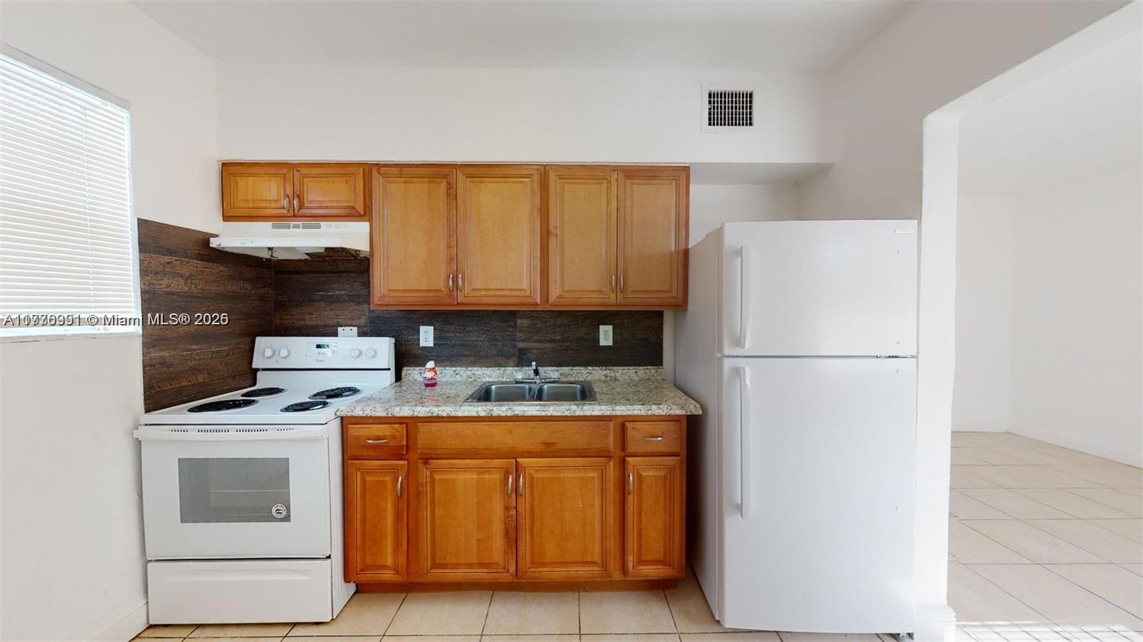   /  2968 sq. ft. $ 2025-04-03 0 Photo