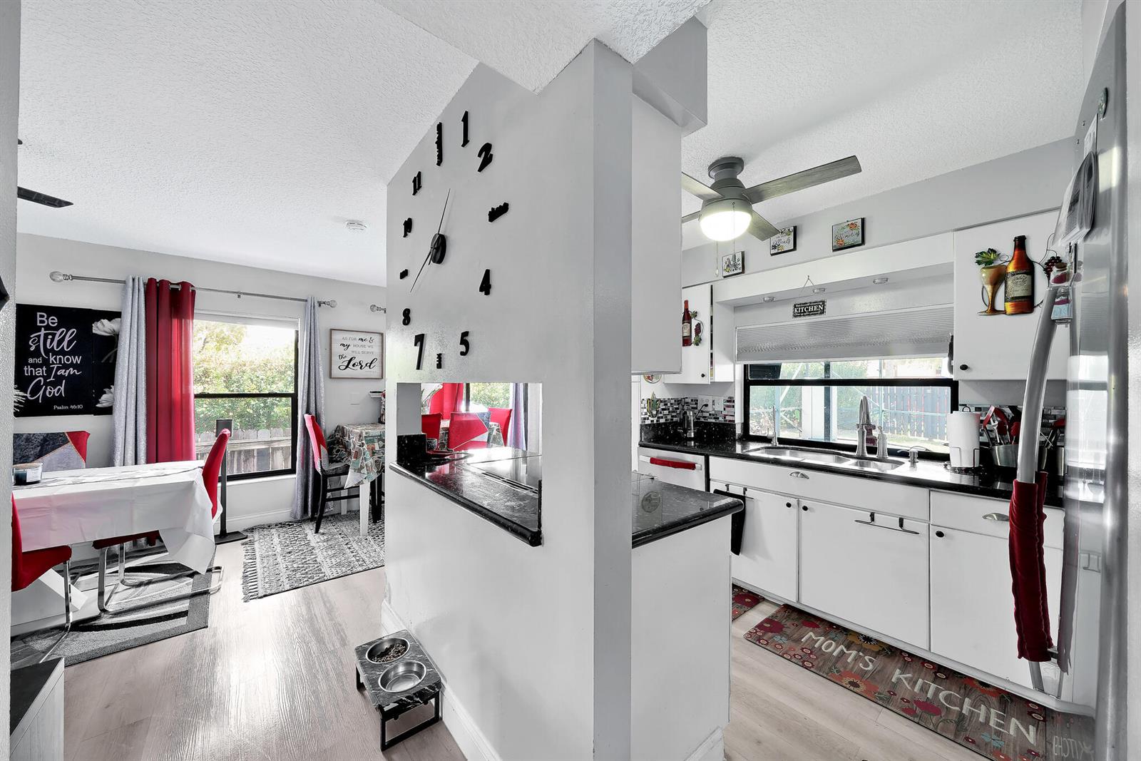 See details 3750 3 / 2006 sq. ft. $ 2026-04-09 0 Photo