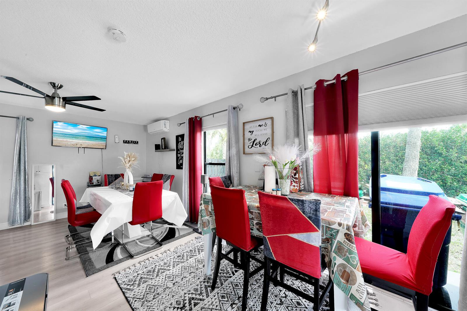 See details 3750 3 / 2006 sq. ft. $ 2026-04-09 0 Photo