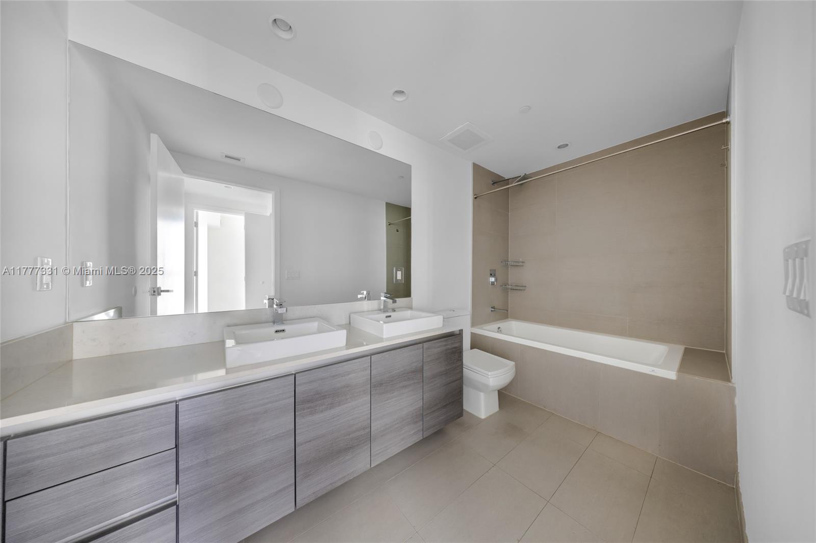 Photo of 1080 Brickell Ave  #1803, Miami, Florida, 33131 - 
