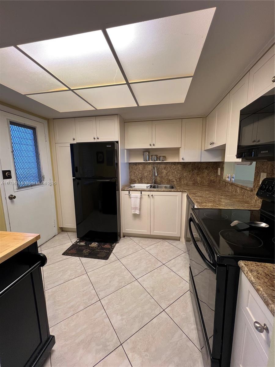 516 1 / 2 793 sq. ft. $ 2026-05-18 0 Photo