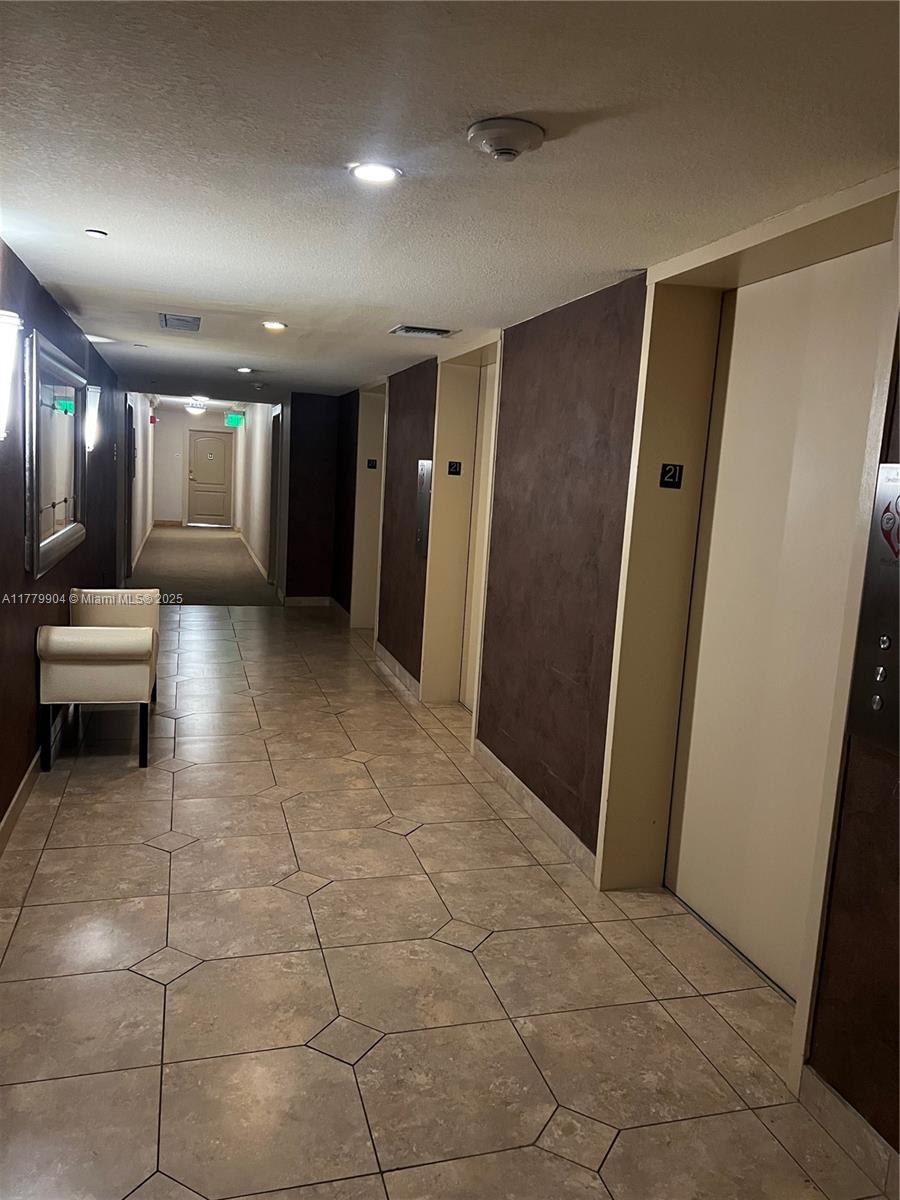 Photo of 3675 Country Club Dr  #2107, Aventura, Florida, 33180 - 