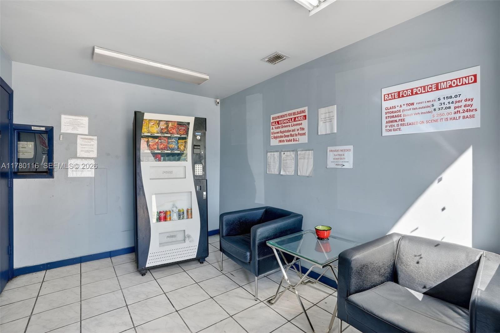 10  /   sq. ft. $ 2026-04-10 0 foto