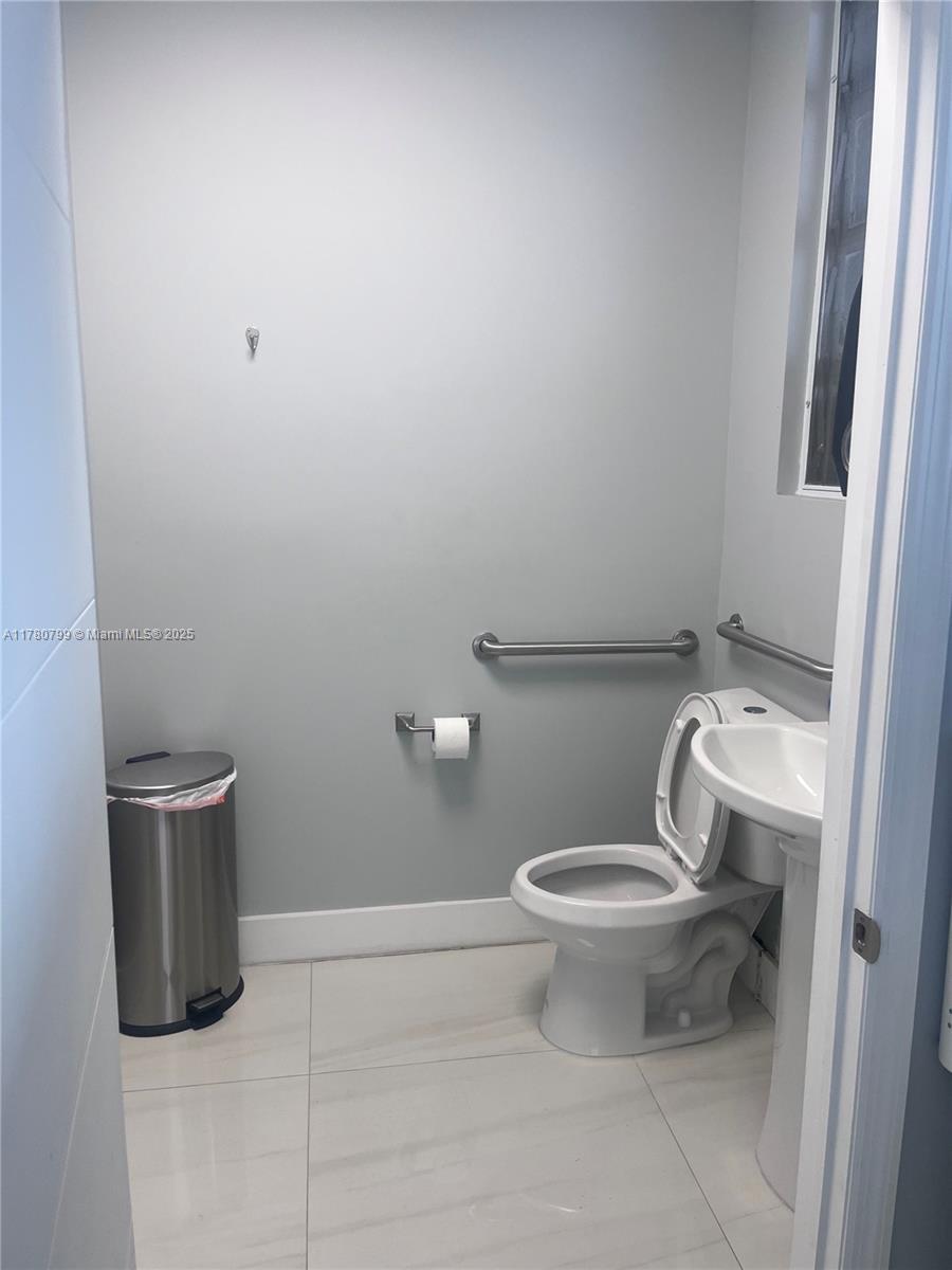   /   sq. ft. $ 2025-11-25 0 Photo