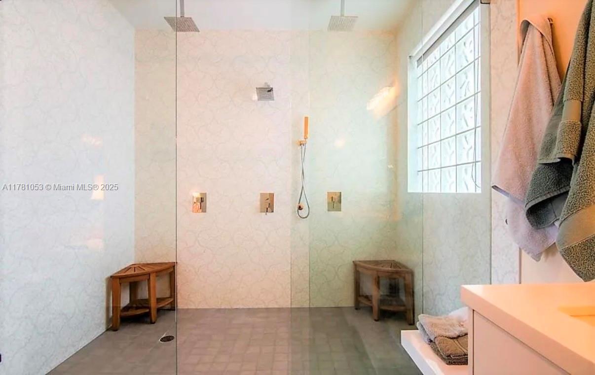 Photo of 1410 Sweetbay Way  (1410), Hollywood, Florida, 33019 - 