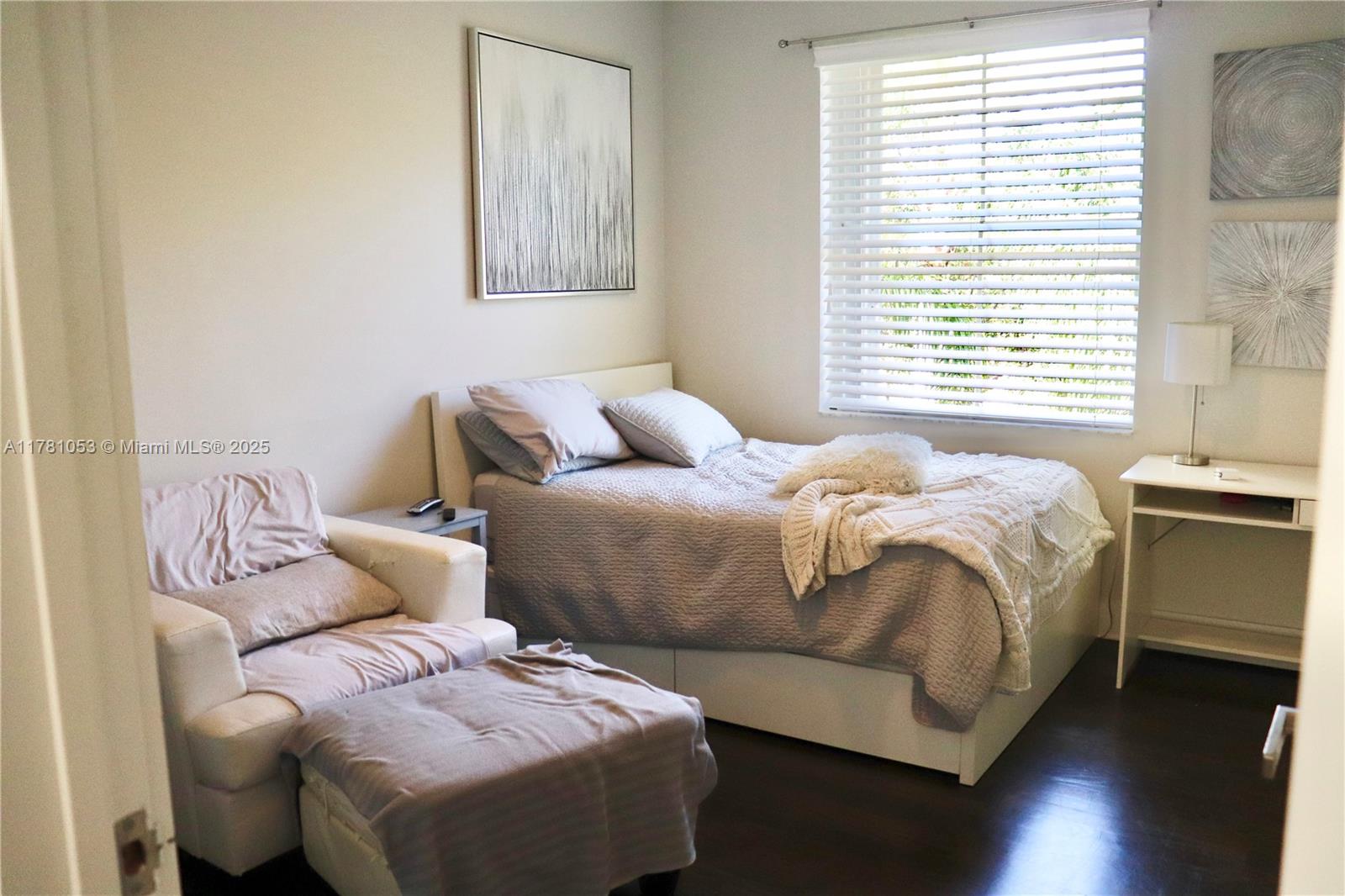 Photo of 1410 Sweetbay Way  (1410), Hollywood, Florida, 33019 - 2nd