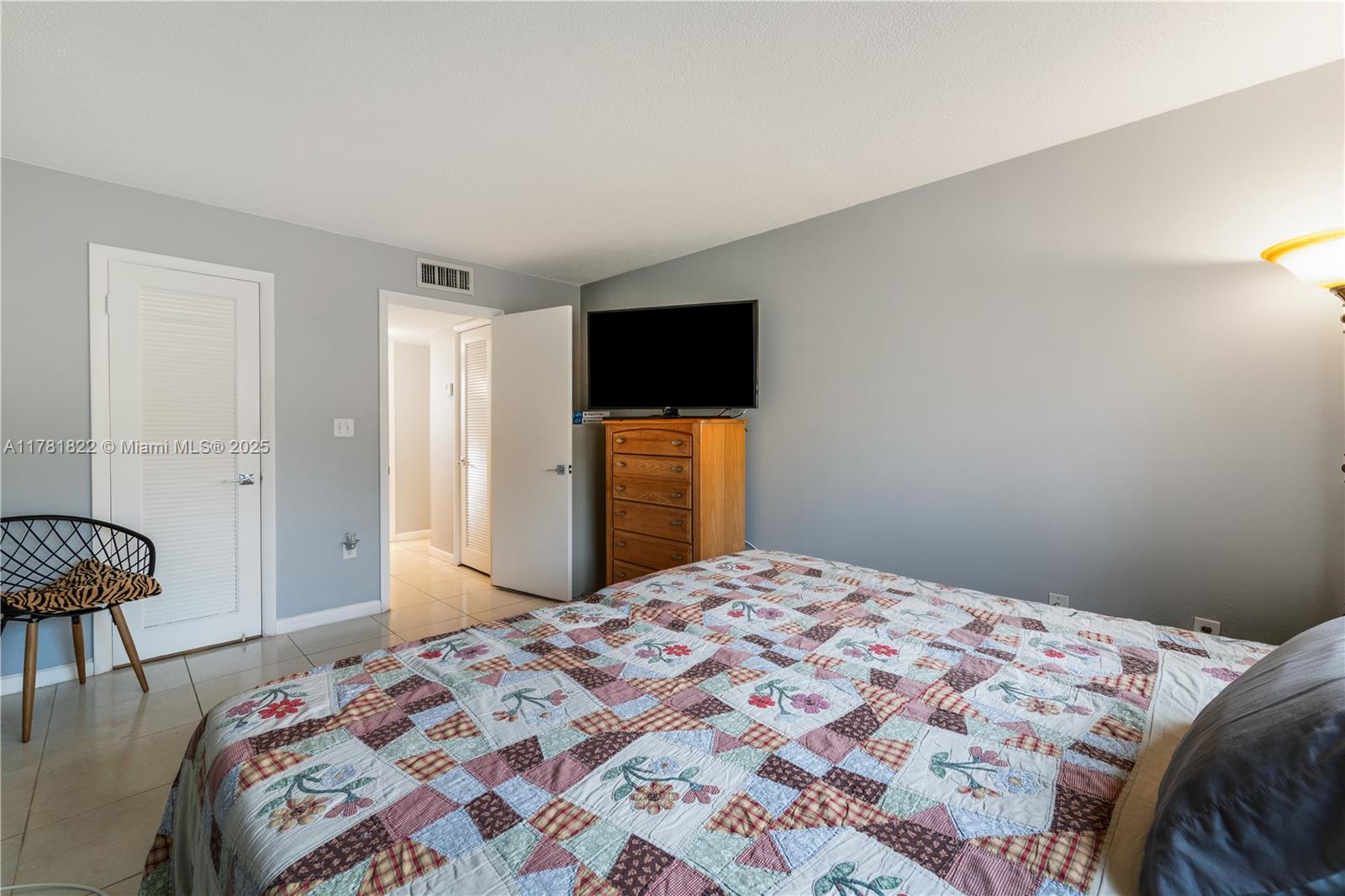 106 1 / 1 640 sq. ft. $ 2025-07-08 0 Photo