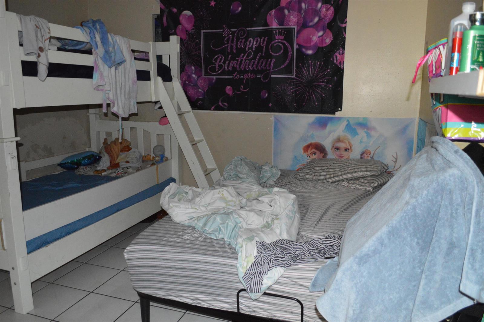 Ver detalles / 2 1500 sq. ft. $ 2025-12-31 0 foto