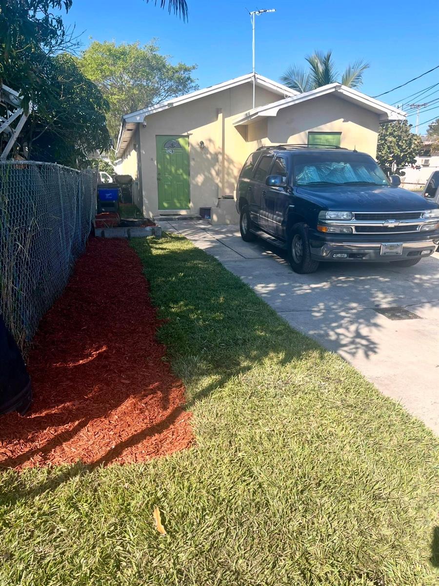 Ver detalles / 2 1500 sq. ft. $ 2025-12-31 0 foto