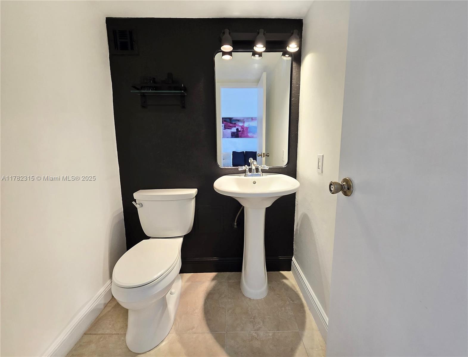 Photo of 2101 Atlantic Shores Blvd  #501, Hallandale Beach, Florida, 33009 - 
