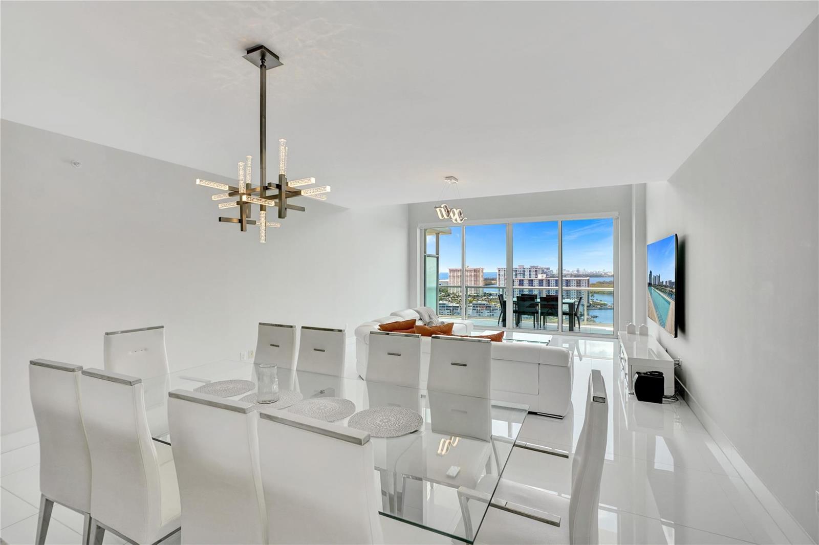 Photo of 400 Sunny Isles  #2005, Sunny Isles Beach, Florida, 33160 - Photo 11