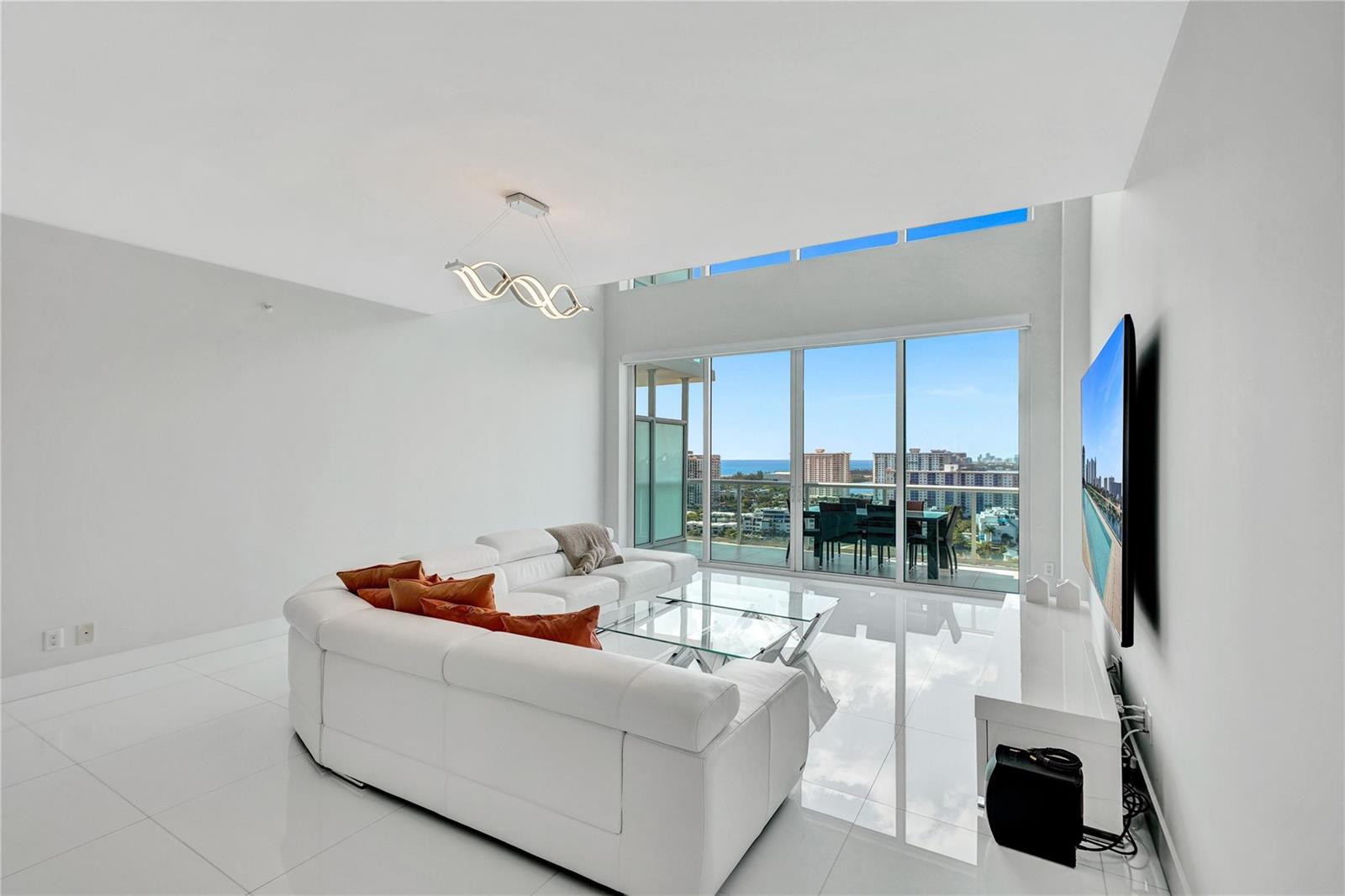 Photo of 400 Sunny Isles  #2005, Sunny Isles Beach, Florida, 33160 - Photo 13
