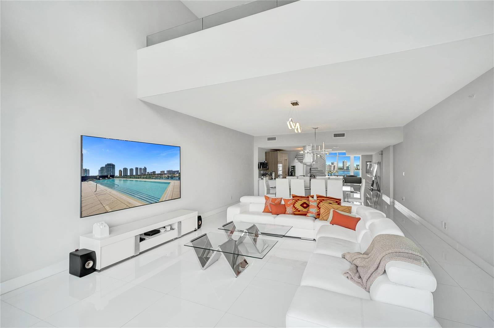 Photo of 400 Sunny Isles  #2005, Sunny Isles Beach, Florida, 33160 - Photo 16