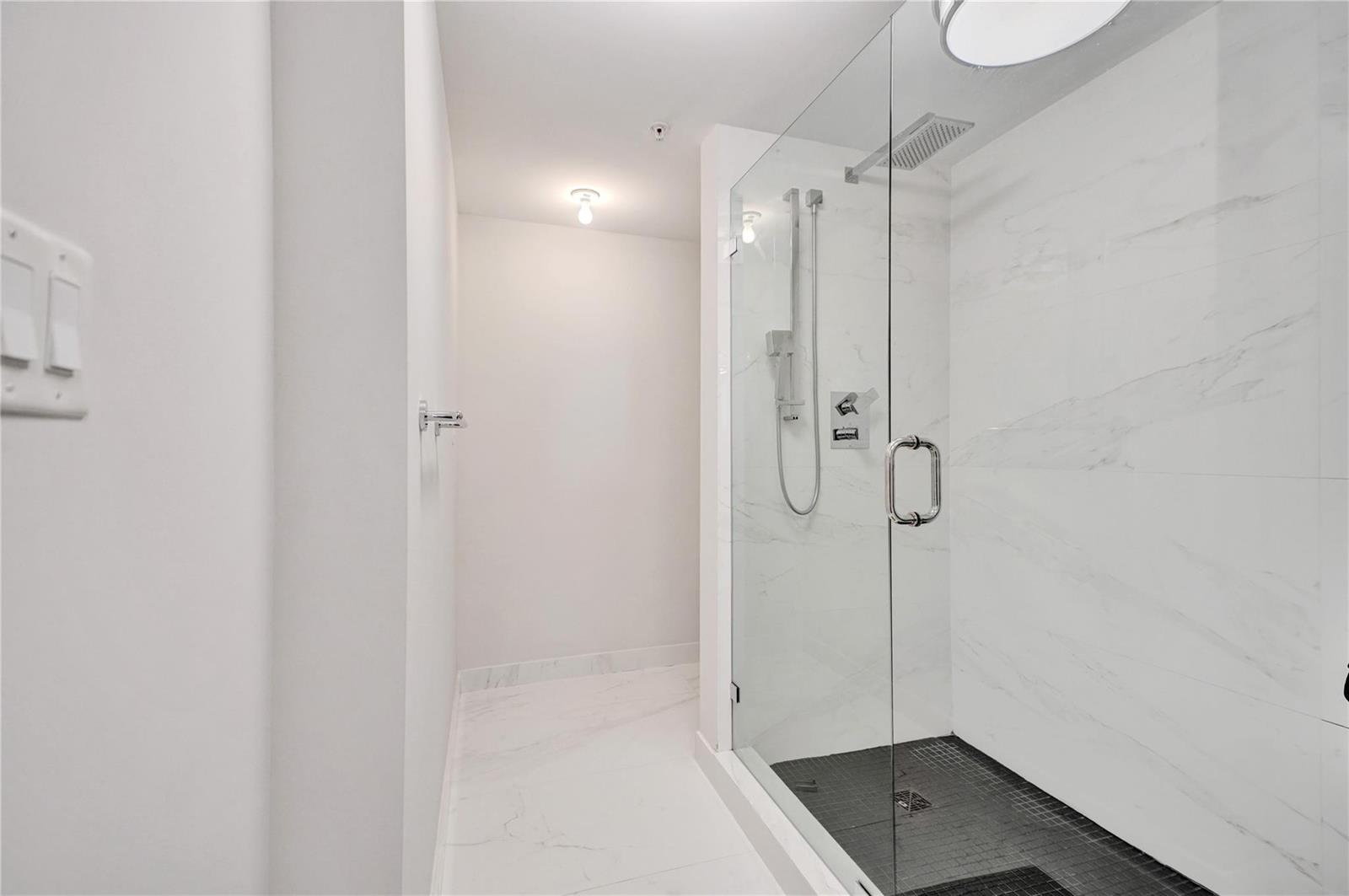 Photo of 400 Sunny Isles  #2005, Sunny Isles Beach, Florida, 33160 - Photo 52