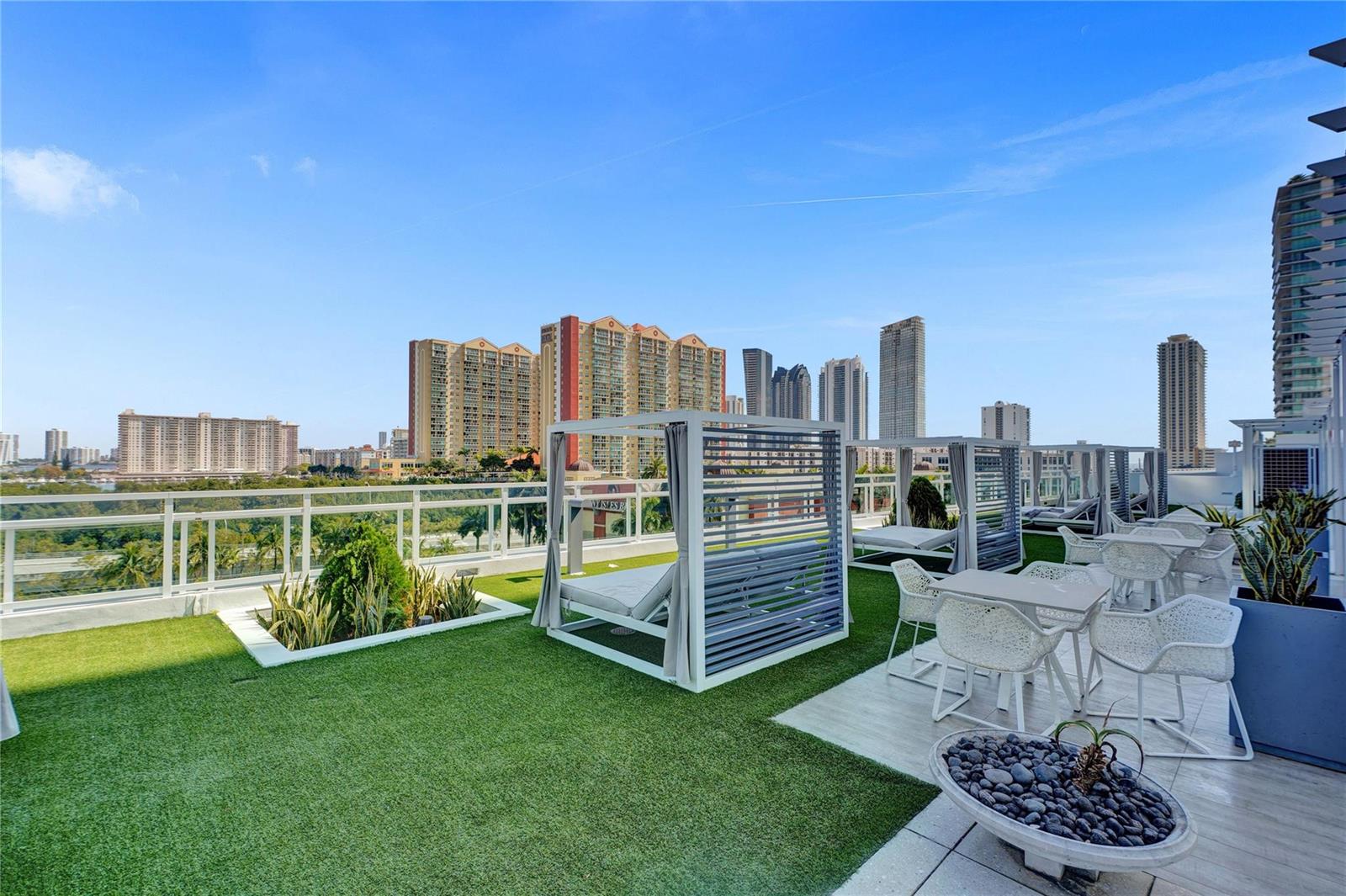 Photo of 400 Sunny Isles  #2005, Sunny Isles Beach, Florida, 33160 - Photo 81