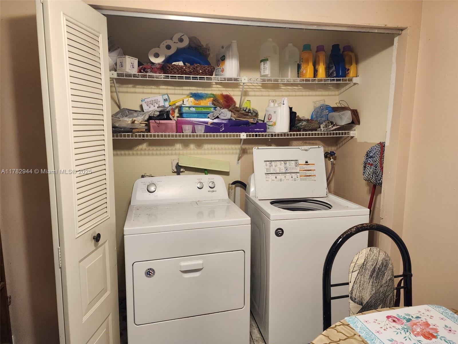 See details 6120 2 / 2 1047 sq. ft. $ 2025-10-14 0 Photo