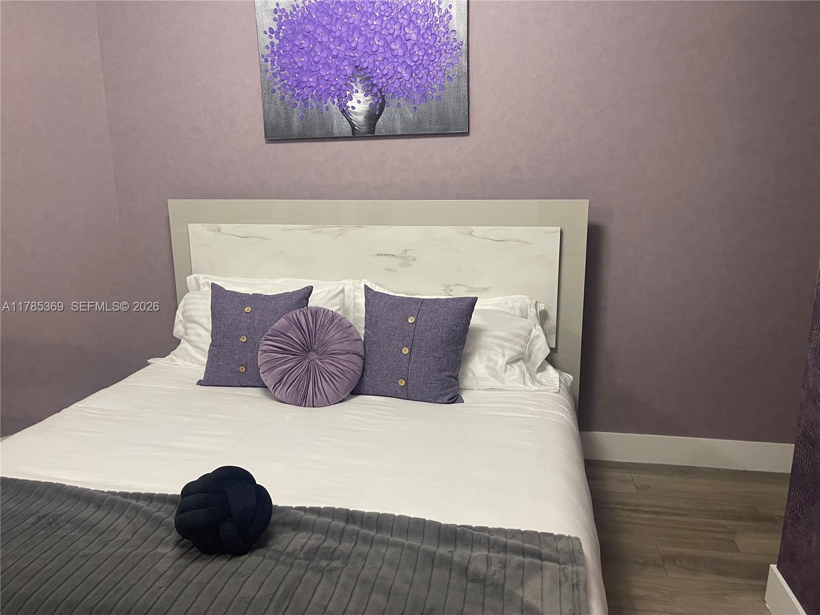 Photo of 3101 Ocean Dr  #1707, Hollywood, Florida, 33019 - 