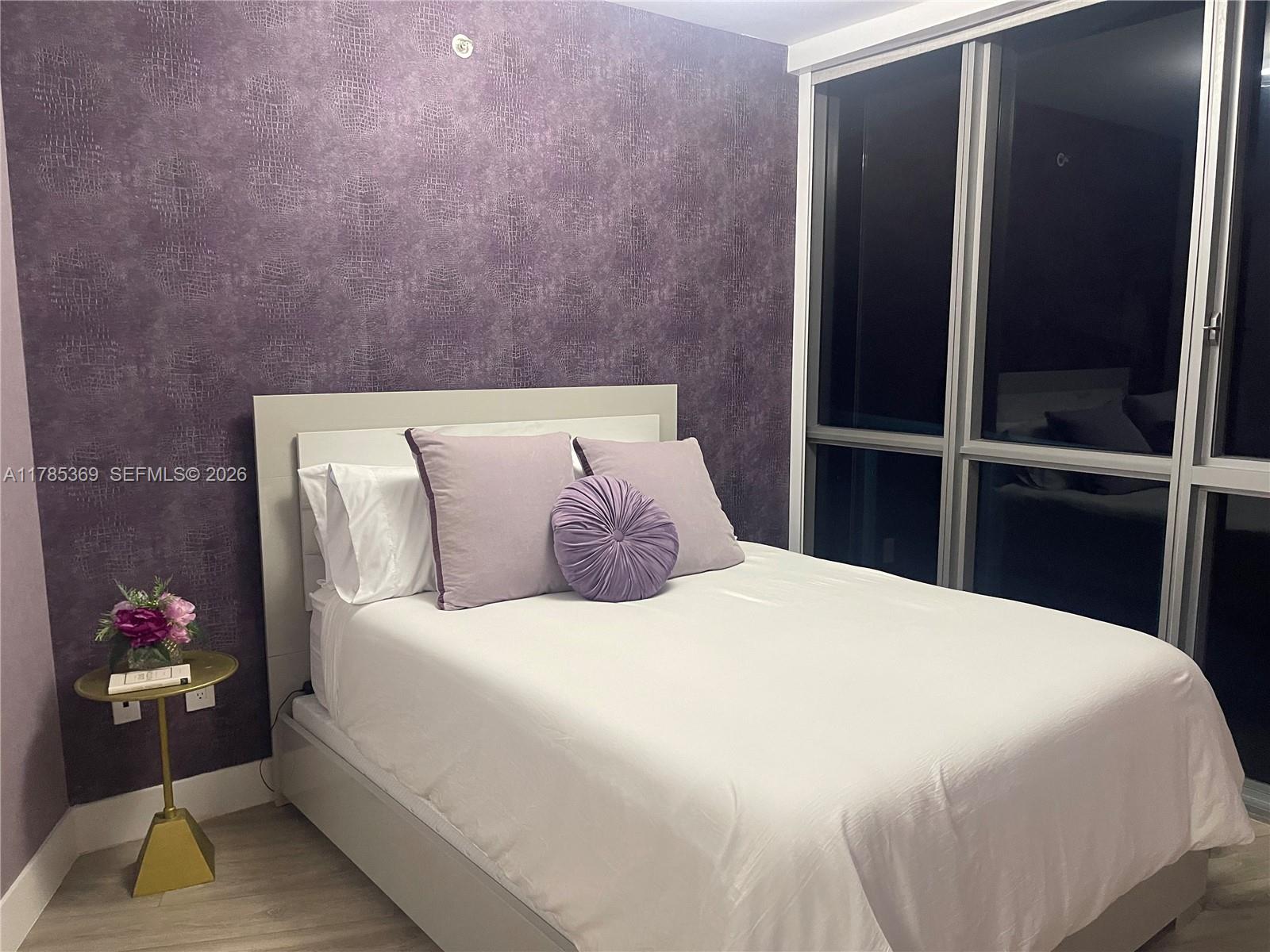 Photo of 3101 Ocean Dr  #1707, Hollywood, Florida, 33019 - 