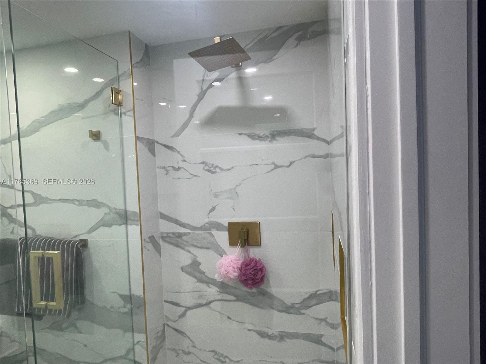 Photo of 3101 Ocean Dr  #1707, Hollywood, Florida, 33019 - 