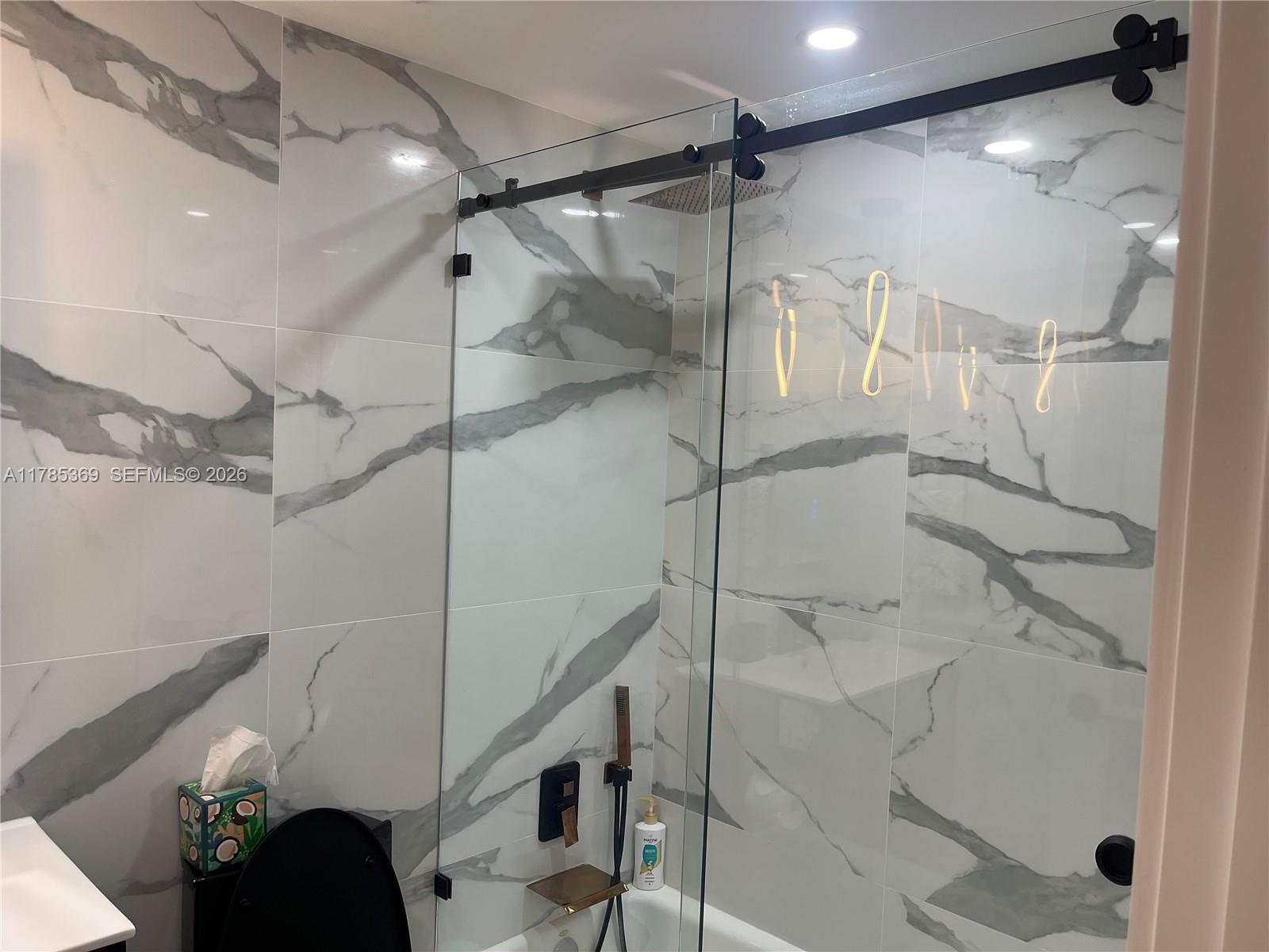 Photo of 3101 Ocean Dr  #1707, Hollywood, Florida, 33019 - 
