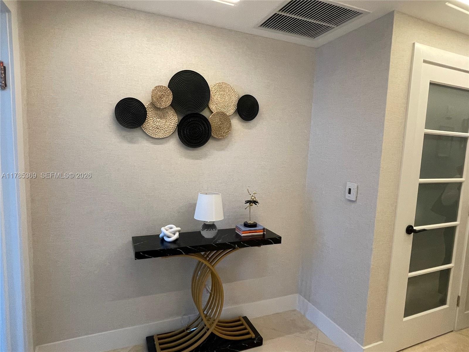 Photo of 3101 Ocean Dr  #1707, Hollywood, Florida, 33019 - 