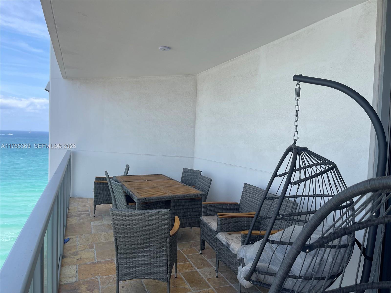 Photo of 3101 Ocean Dr  #1707, Hollywood, Florida, 33019 - 