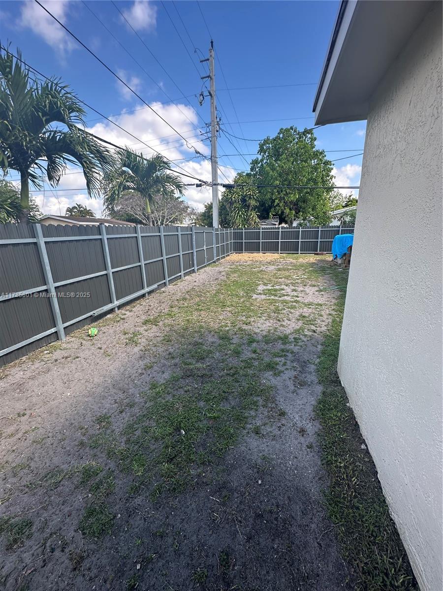 See details 7531 2 / 1 854 sq. ft. $ 2025-12-12 0 Photo