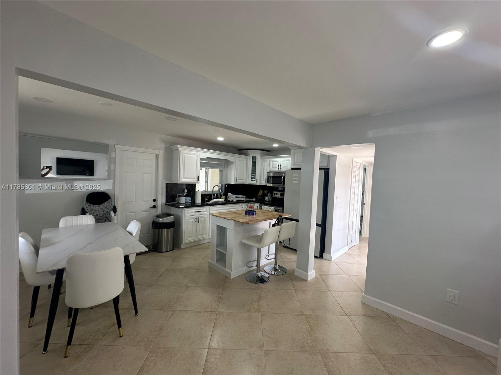 See details 7531 2 / 1 854 sq. ft. $ 2025-12-12 0 Photo