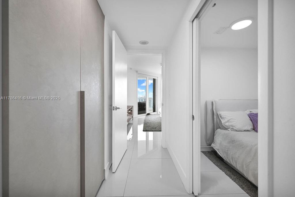 2708 3 / 3 1580 sq. ft. $ 2025-04-18 0 Photo