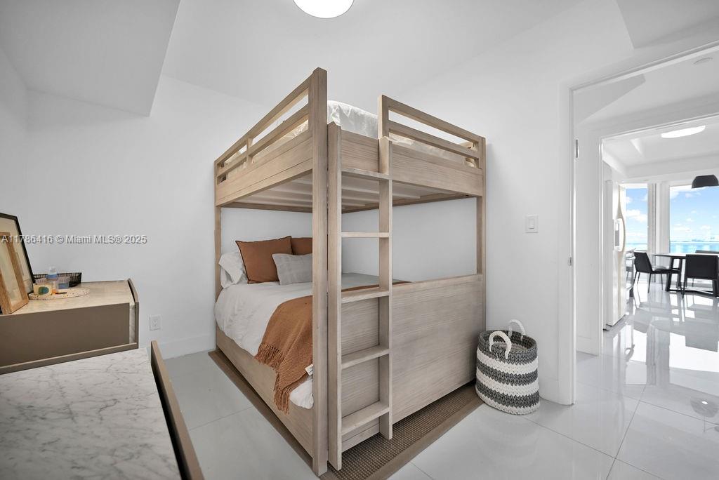 2708 3 / 3 1580 sq. ft. $ 2025-04-18 0 Photo