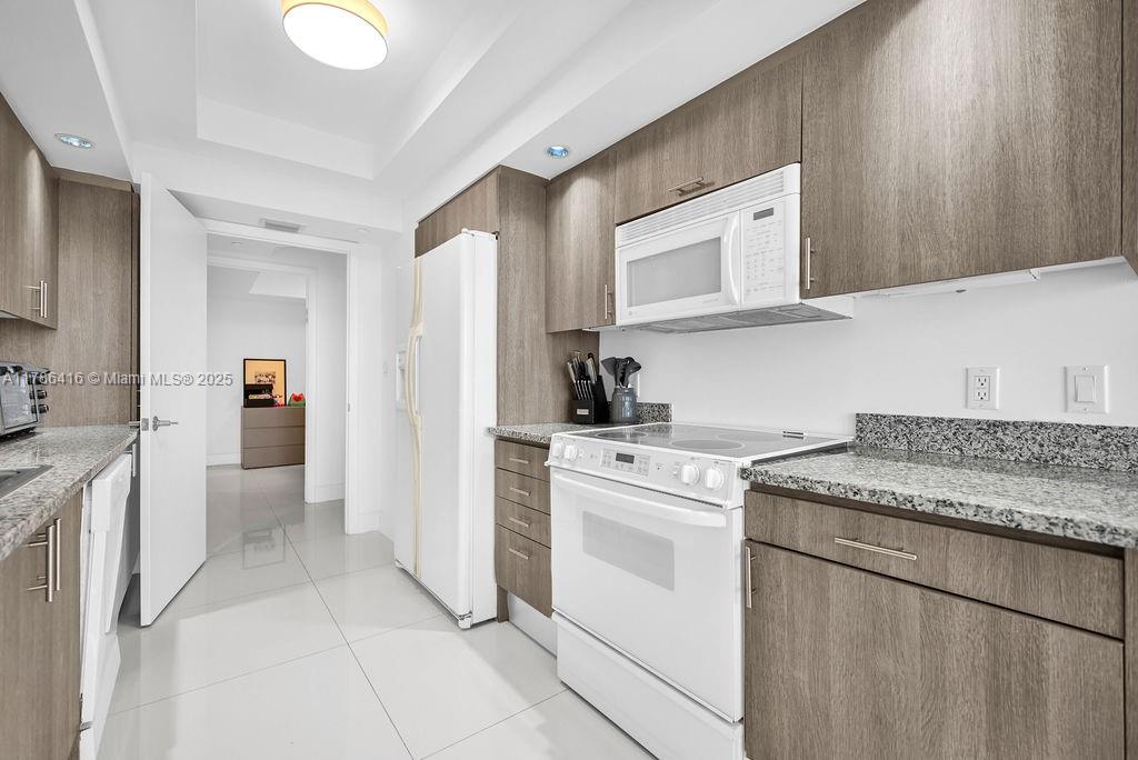 2708 3 / 3 1580 sq. ft. $ 2025-04-18 0 Photo