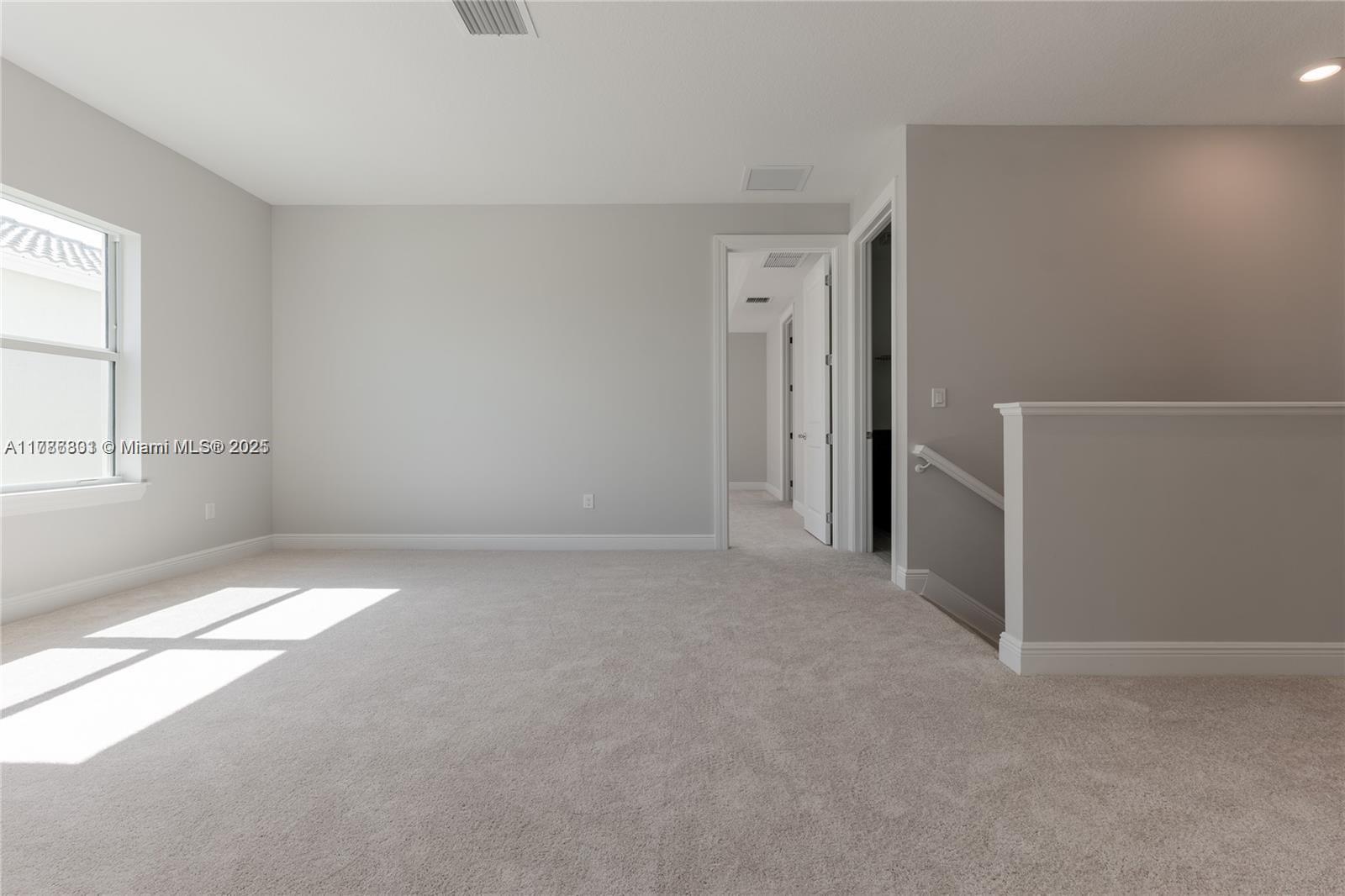 3701 5 / 3 2501 sq. ft. $ 2025-06-25 0 Photo