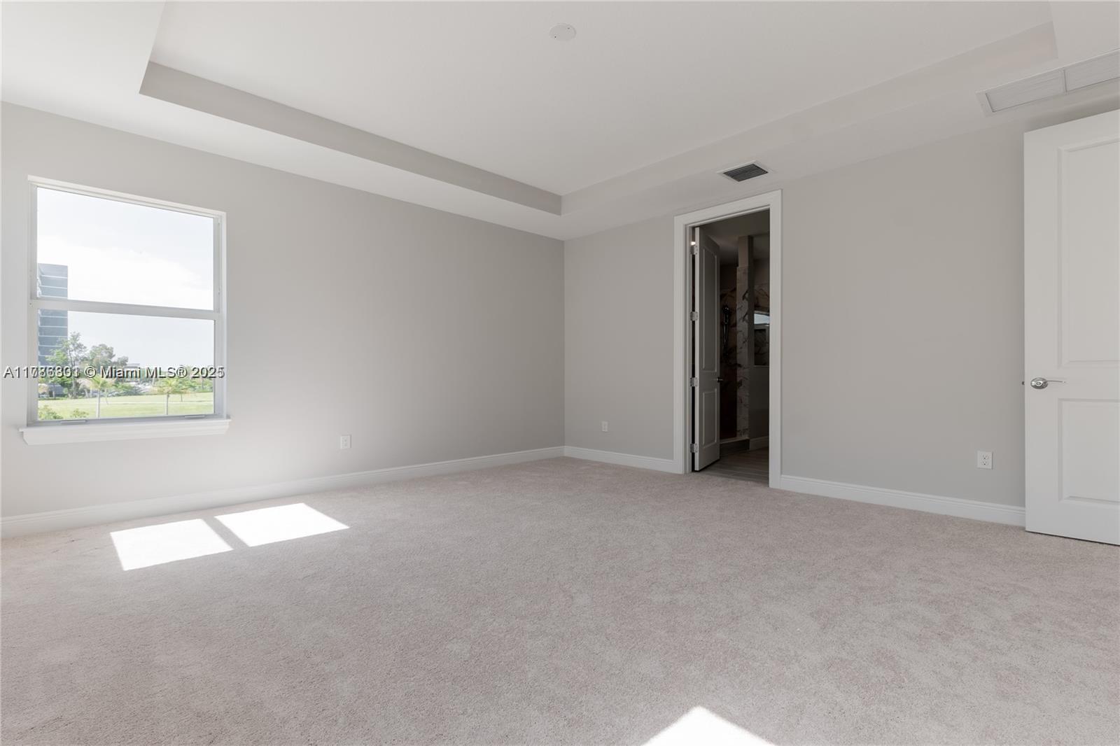 3701 5 / 3 2501 sq. ft. $ 2025-06-25 0 Photo