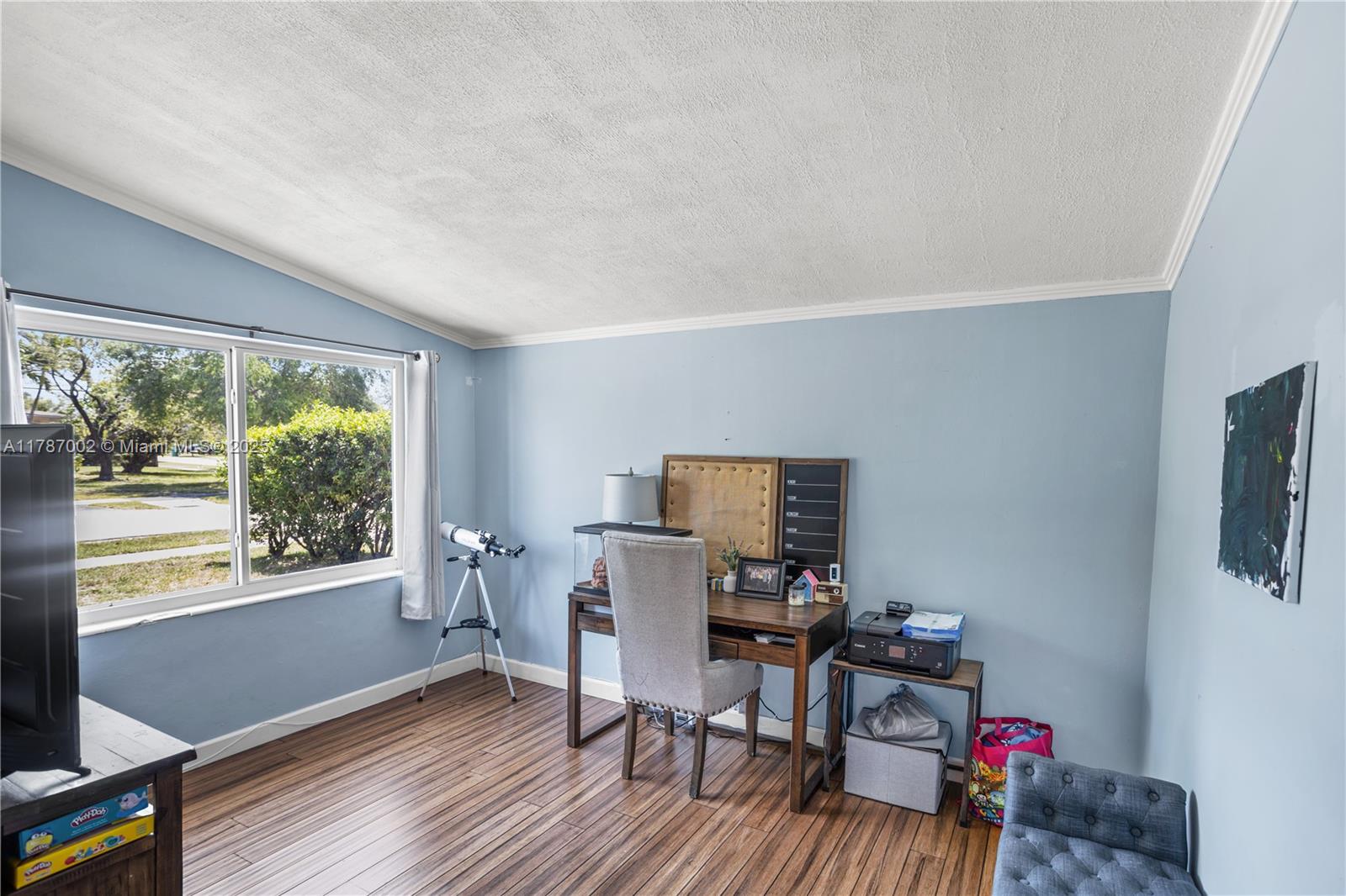 19310 3 / 1 1125 sq. ft. $ 2025-07-22 0 Photo