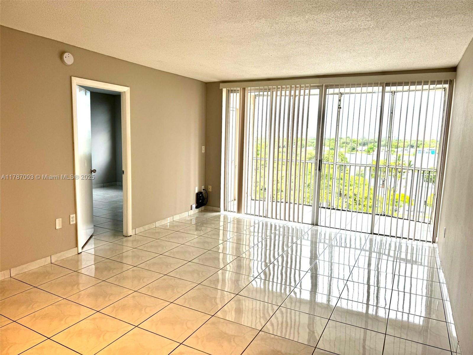 806-2 1 / 1 947 sq. ft. $ 2025-08-05 0 Photo