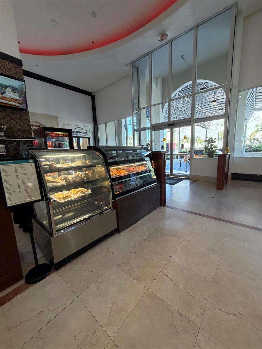 Photo of 19201 Collins , Sunny Isles Beach, Florida, 33160 - IMG_2498