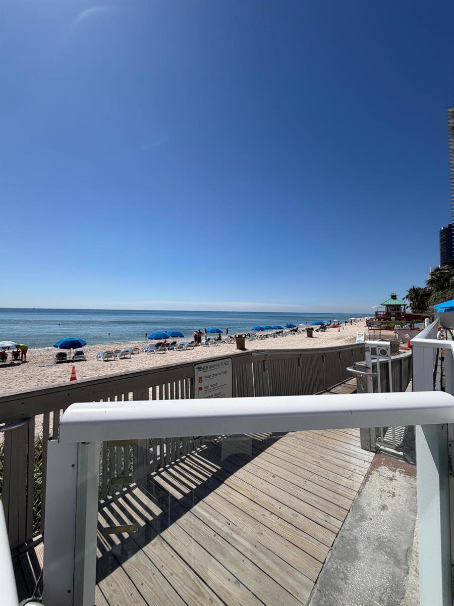Photo of 19201 Collins , Sunny Isles Beach, Florida, 33160 - IMG_2506
