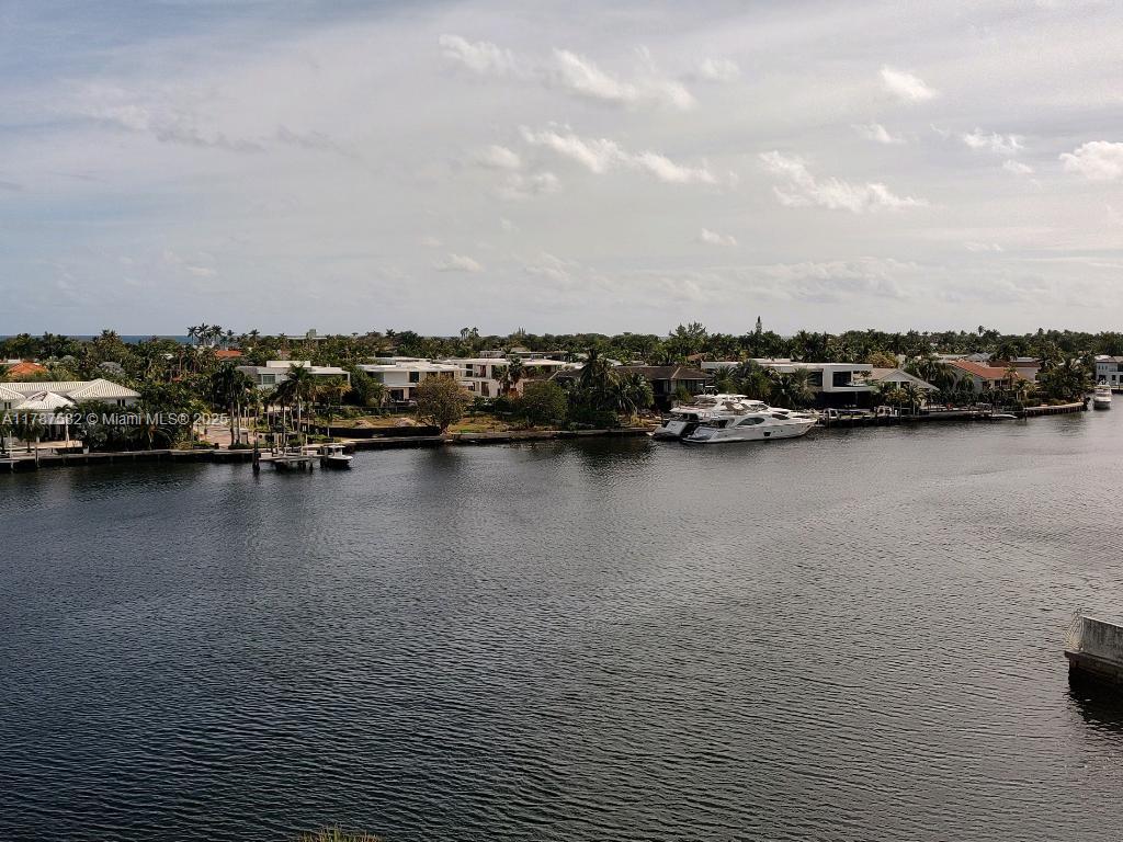Photo of 20515 Country Club Dr  #646, Aventura, Florida, 33180 - 