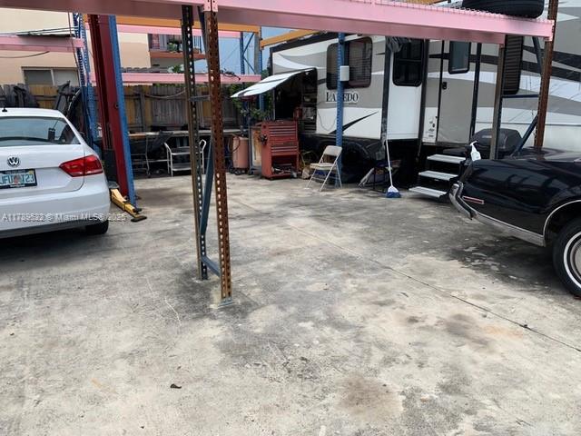   /   sq. ft. $ 2025-04-23 0 Photo