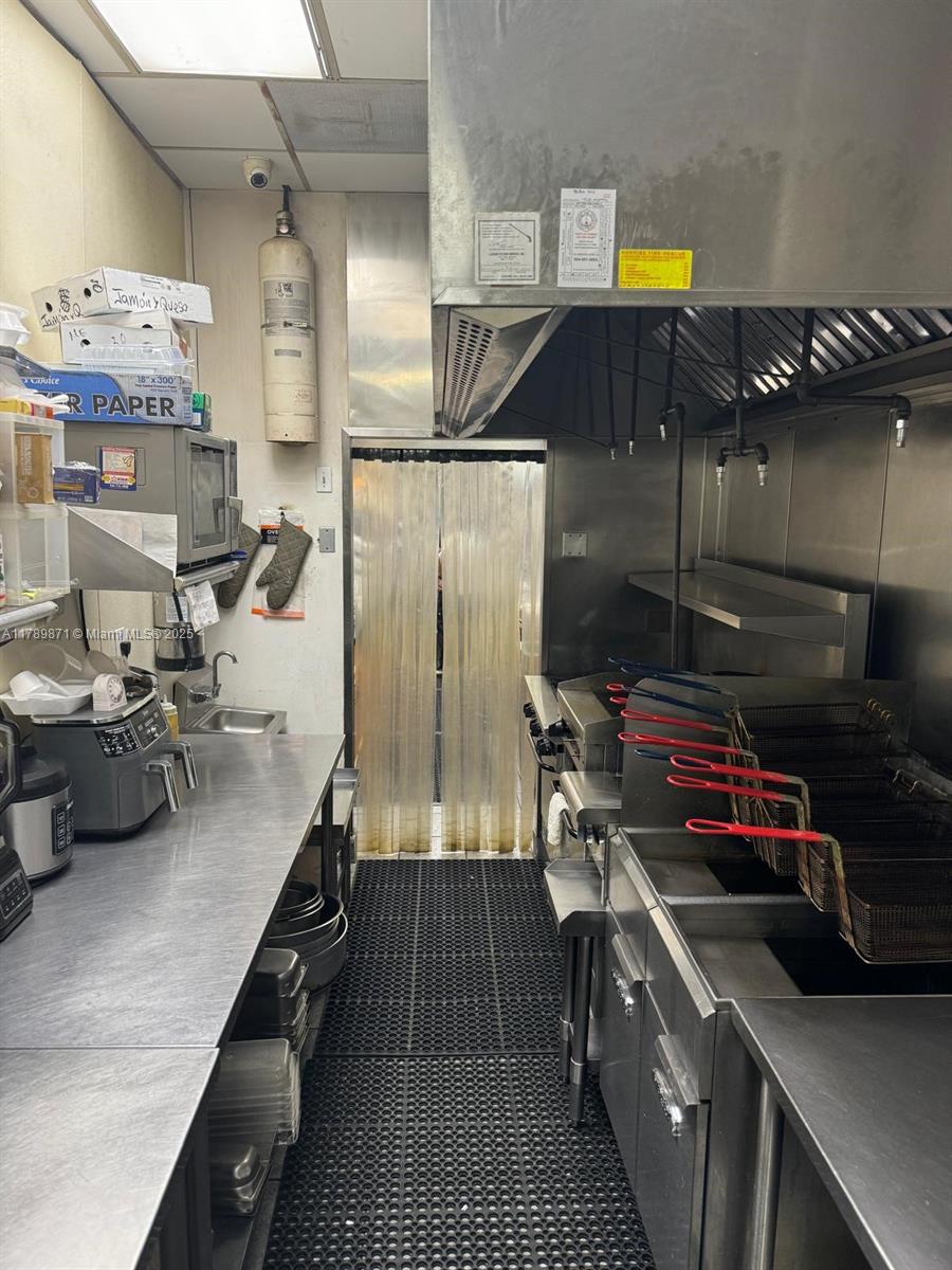   /   sq. ft. $ 2025-04-24 0 Photo